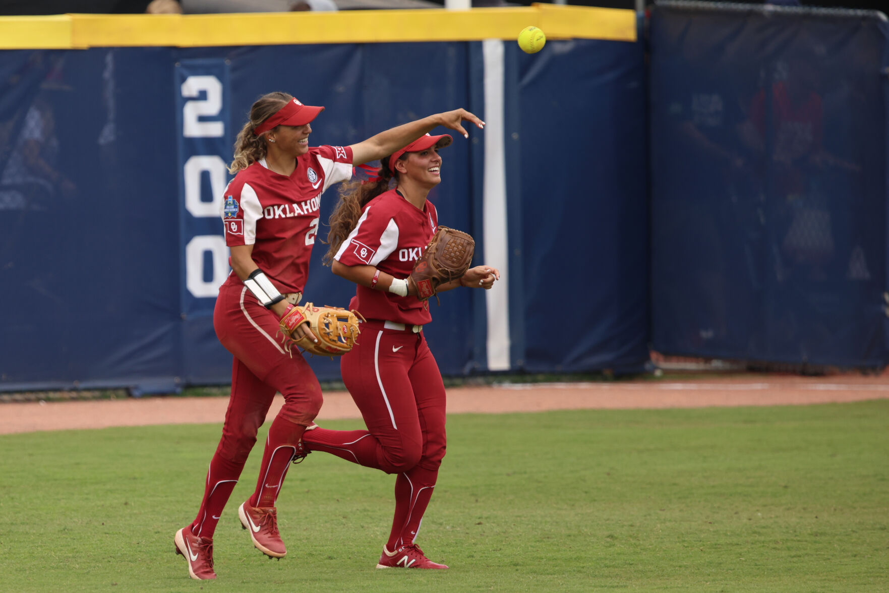 Jayda Coleman and Nicole Mendes